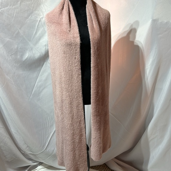Express Oversized Large Long Plush Blush Scarf - Picture 2 of 6